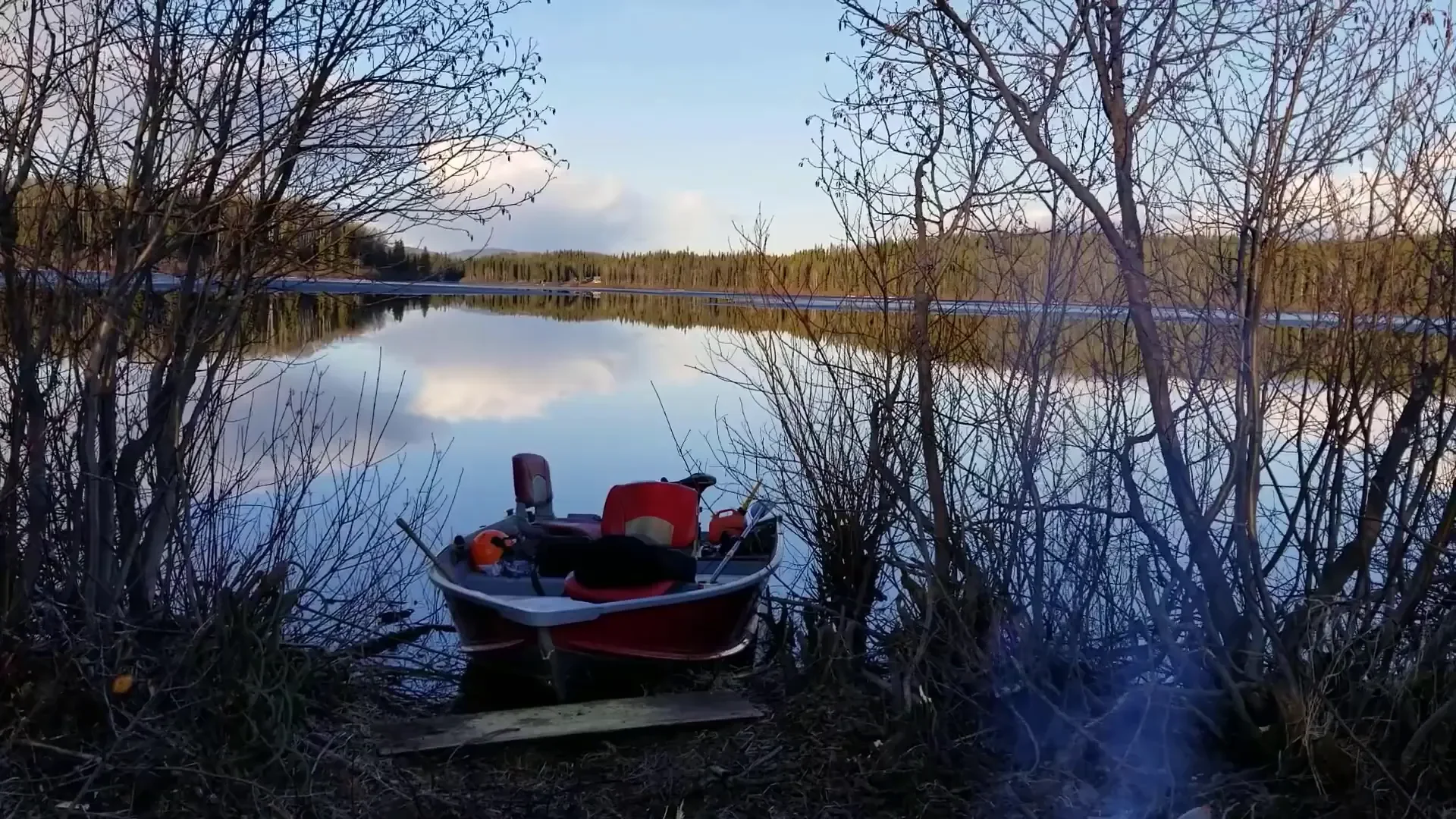 Off grid private island – We did NOT see this coming! - S1 Ep2 6 First campfire on the island