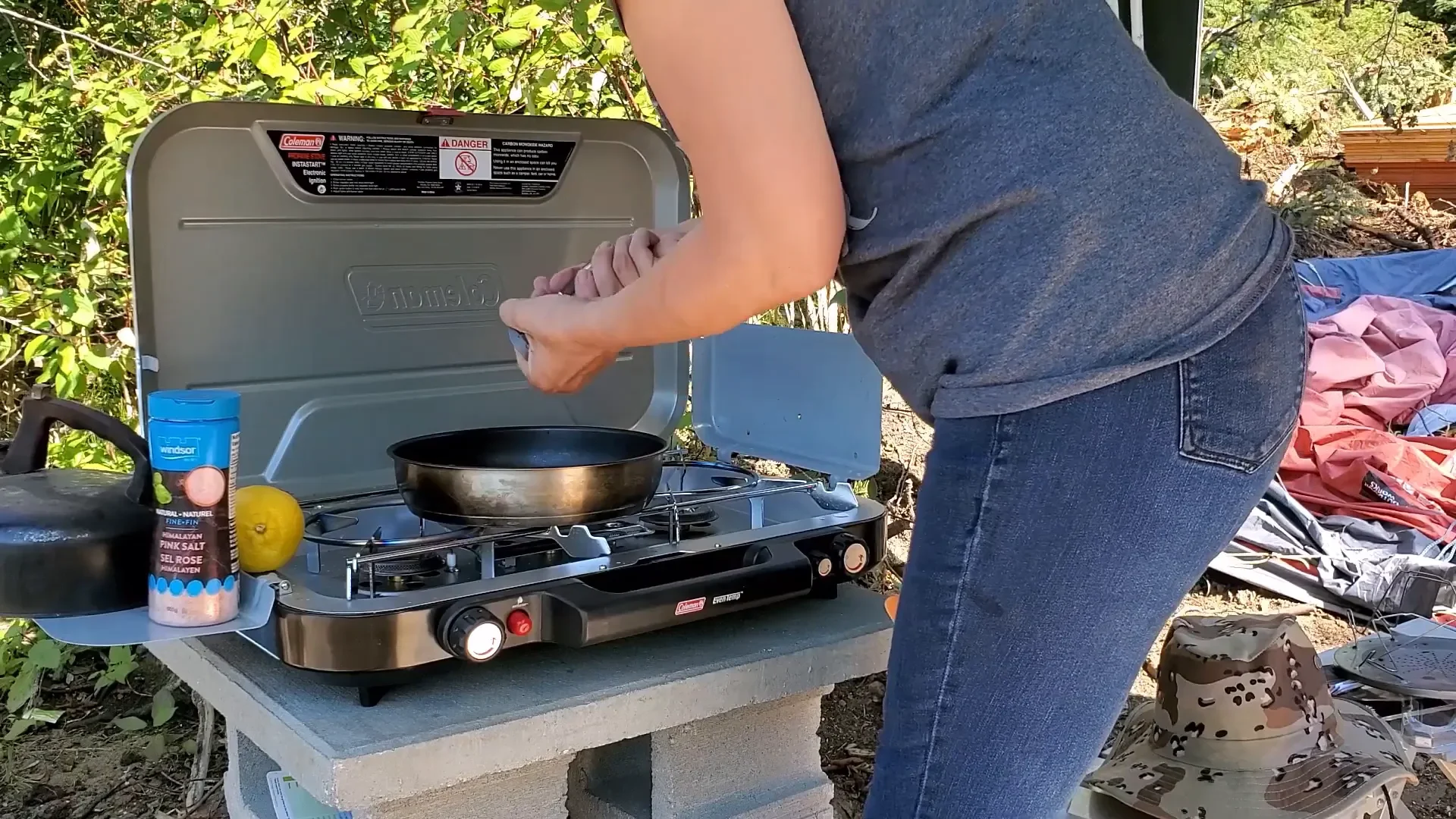 Husband builds wife goes fishing - melodi cooking her fish catch
