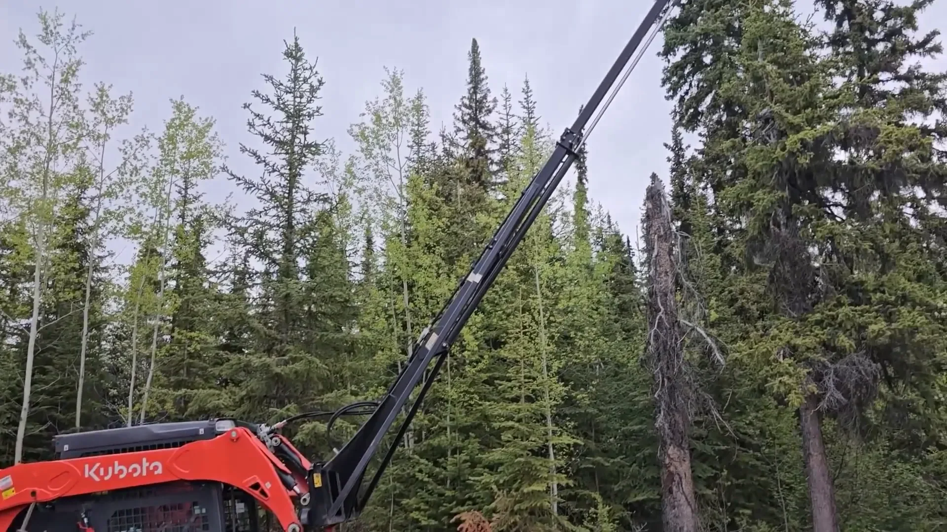 Off grid equipment - testing the boom lift