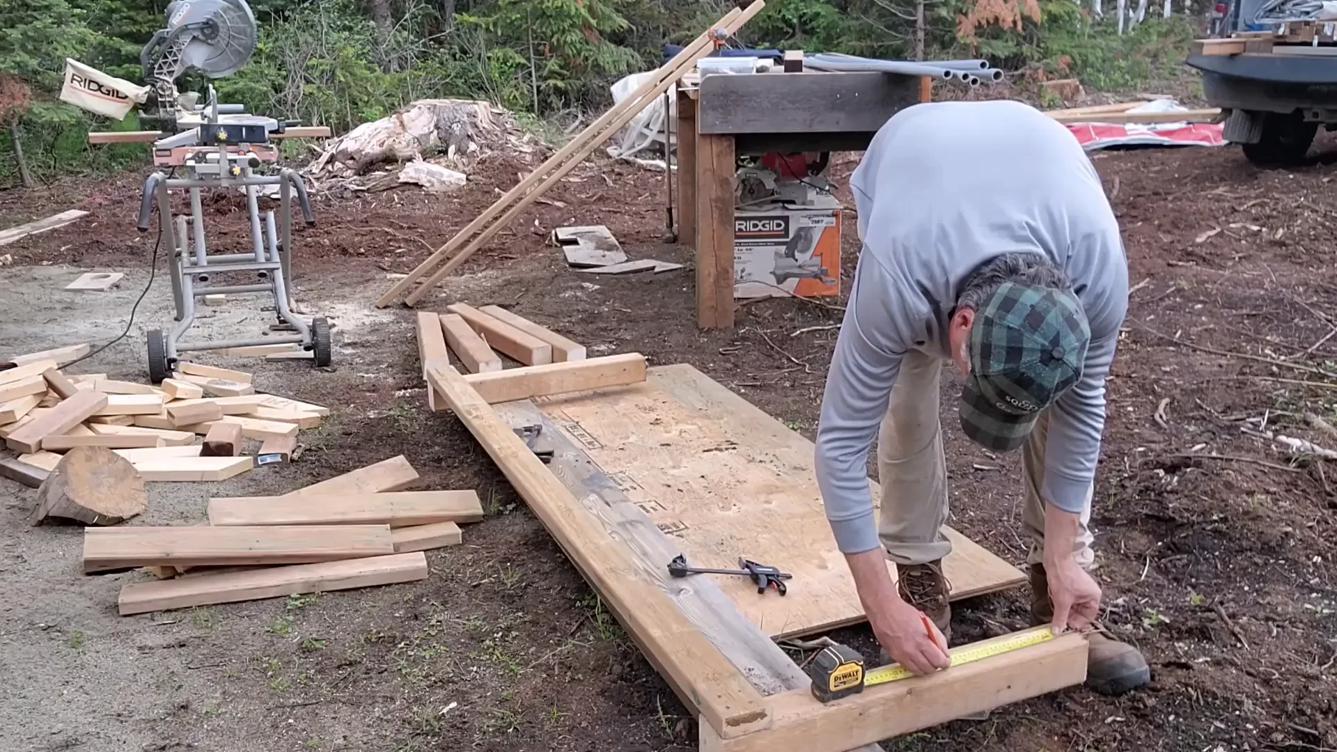 Diy bucket garden setup - frame build time lapse