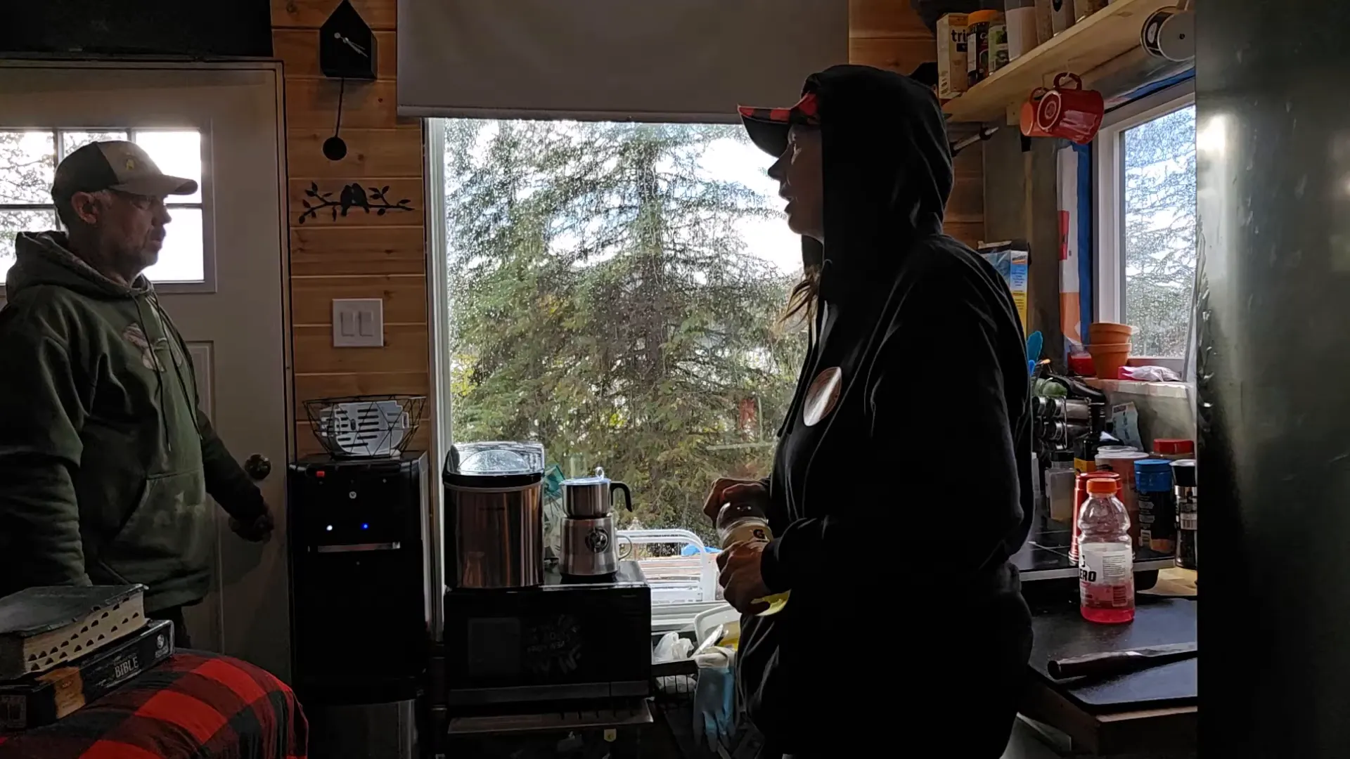 Remote island homestead - discussing trolling rods and lead-core lines