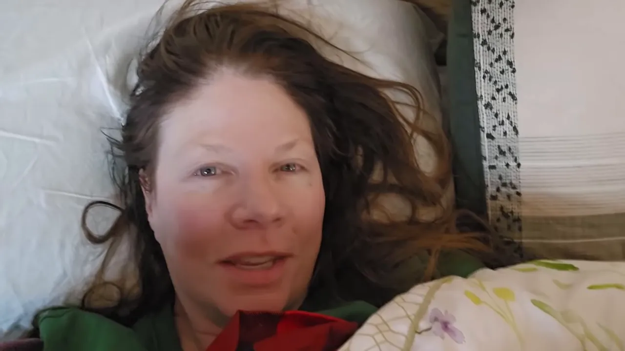 Off grid life: wilderness island history revealed — as told by one of its first children s4 ep2 - morning in the cabin, first fire of the season